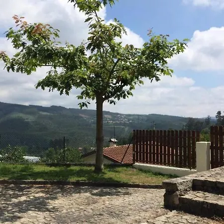 Casa De Madeira Апартаменты *